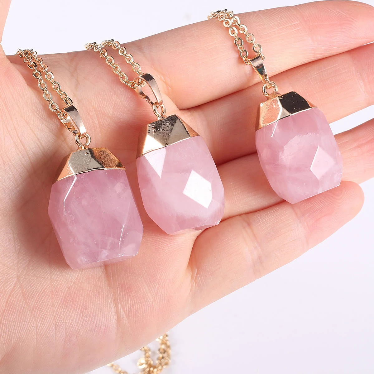 Natural Crystal Pendant Pink Rose Quartz Necklace Jewelry Accessory Gifts 