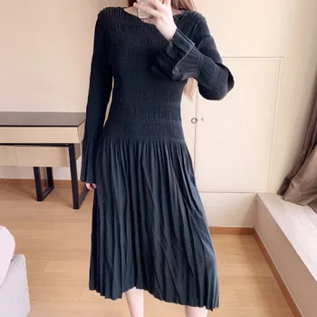 

Plus Size Dress For Women 45-75kg 2020 Spring Summer New Round Neck Long Sleeved Elastic Miyake Pleated Slim Thin Pleated Dress