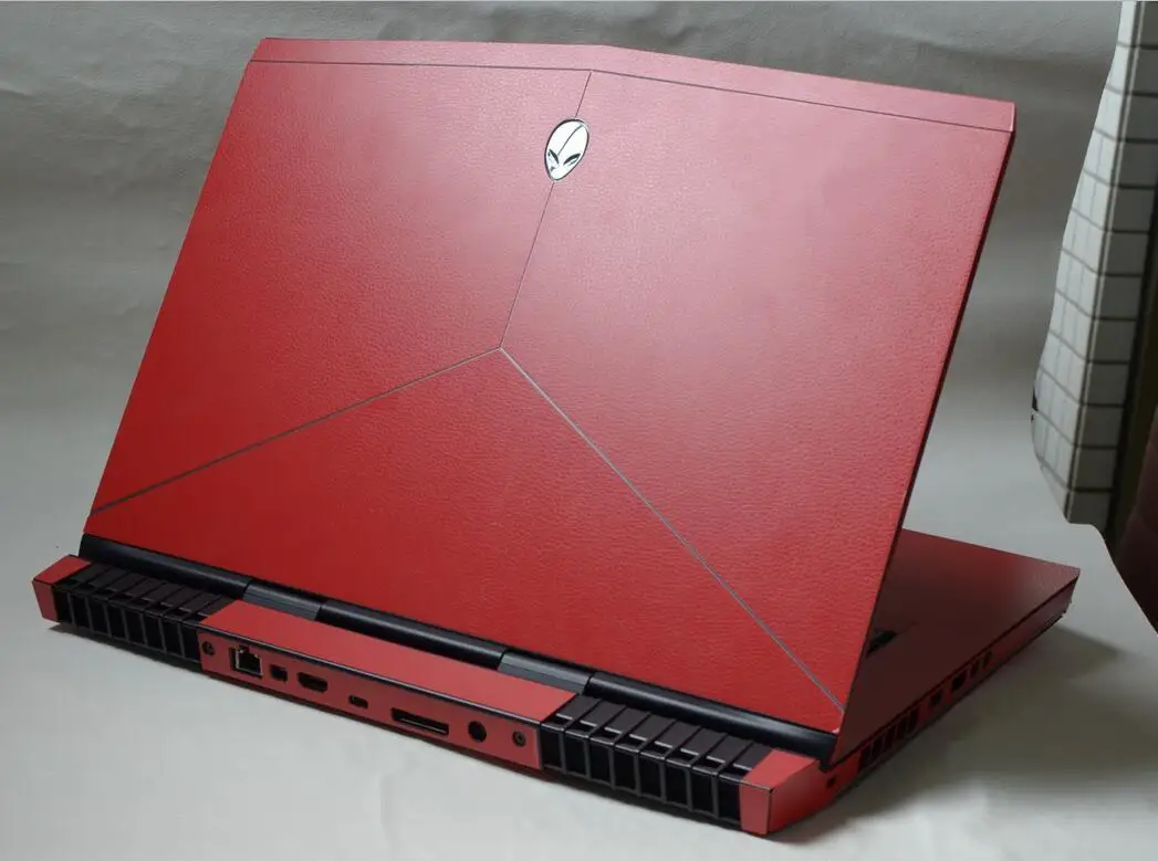 Наклейка оболочка трафарет для ноутбука из углеродного волокна Защитная крышка для Alienware 13 R3 ALW13C 13,3 дюймов- выпуск - Цвет: Red Leather
