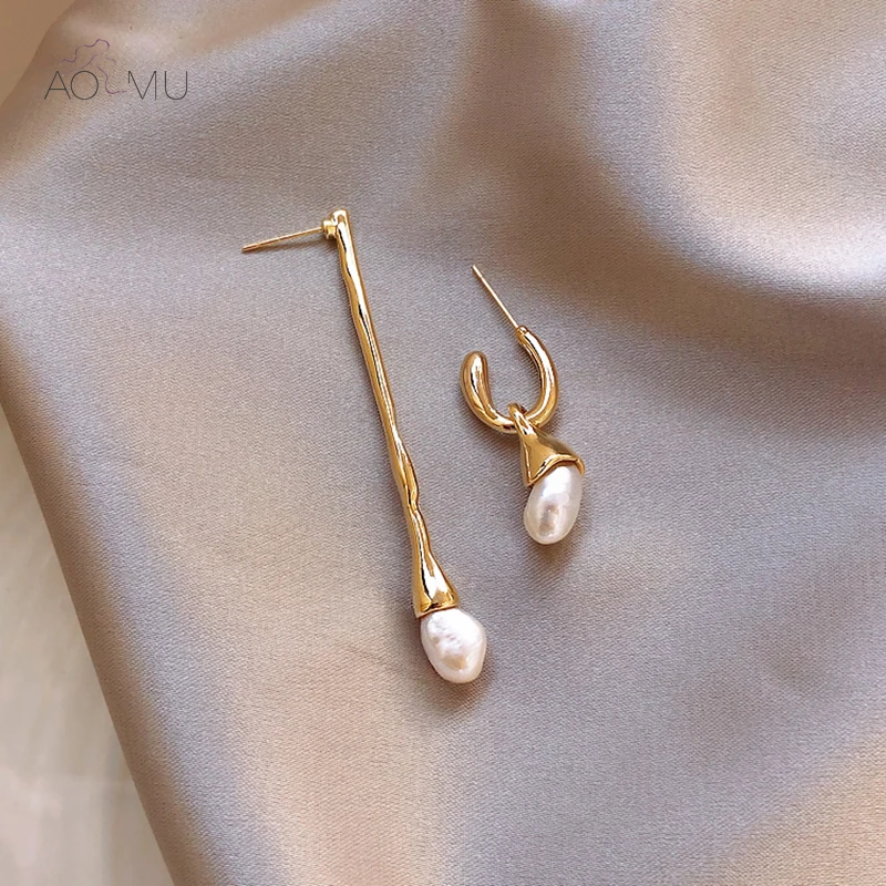 

AOMU 2020 New S925 Silver Pin Asymmetry Natural Pearl Water Droplet Gold Big Stud Earrings for Women Girls Party Retro Jewelry