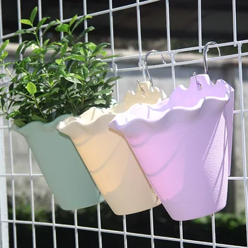 

European Style Classic Wall Hanging Pot Balcony Railing Nursery Pot Creative Hanging Plastic Flower Pot