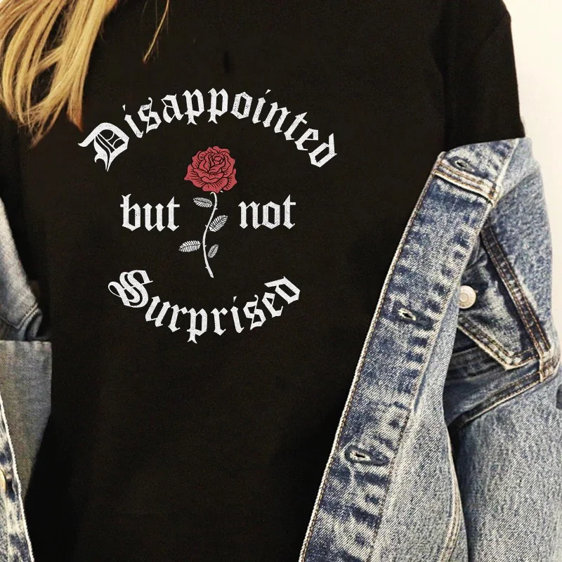 

Women's Floral Print Gothic T-Shirt Harajuku Grunge Aesthetic Pastel Goth T-shirts Edgy Fashion Tops Female Cotton Tees