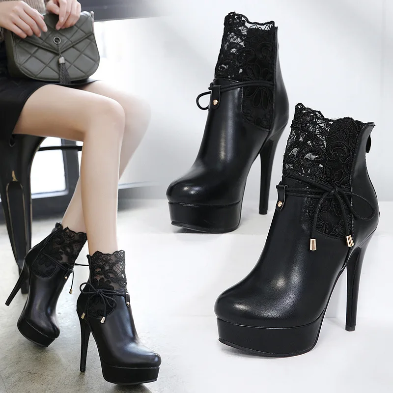 

Winter Shoes Women Autumn Boots Lace Up Round Toe Clogs Platform Low Heels booties Bootee Woman 2019 Luxury Designer Booties