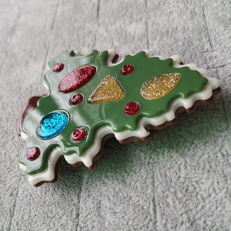 2019 New Acrylic Christmas Tree Brooches Pins For Women Cute Big Resin Tree Brooch Decorations Fashion Jewelry Christmas Gifts