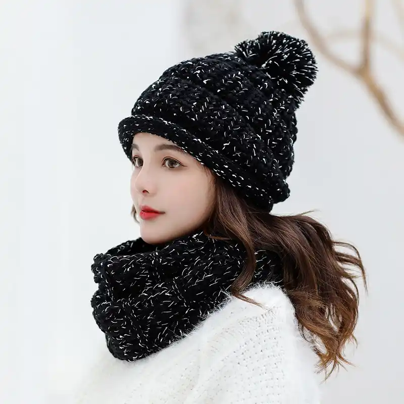 womens hat and gloves