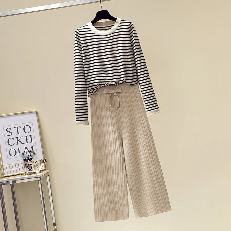 2019 winter knitting suit long-sleeved striped sweater wide-legged pants two-piece knitted sets | Женская одежда