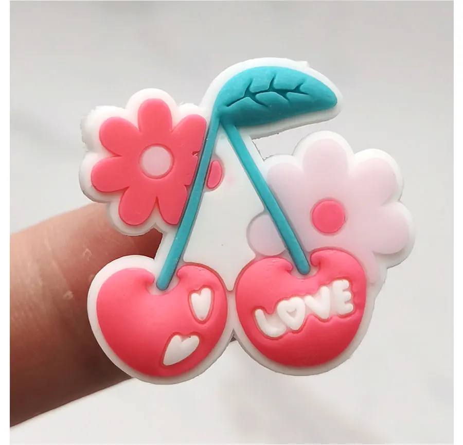 Novelty 1pcs Smiley Rainbow PVC Shoe Charms Sandal Accessories Garden Shoe Buckle Decoration For Kids Party X-mas Gift Croc Jibz