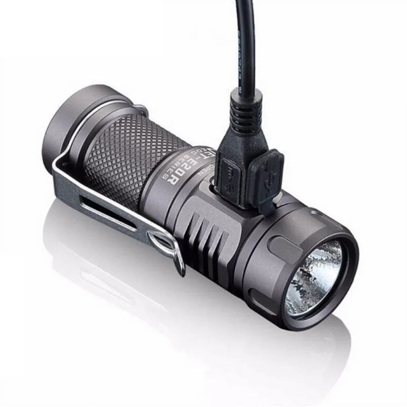 JETBeam E20R Micro USB Rechargeable Flashlight SST40 N4 BC Max 990 Lumen Mini Torch Flash Light with 16340 Li Battery - Испускаемый цвет: Холодный белый