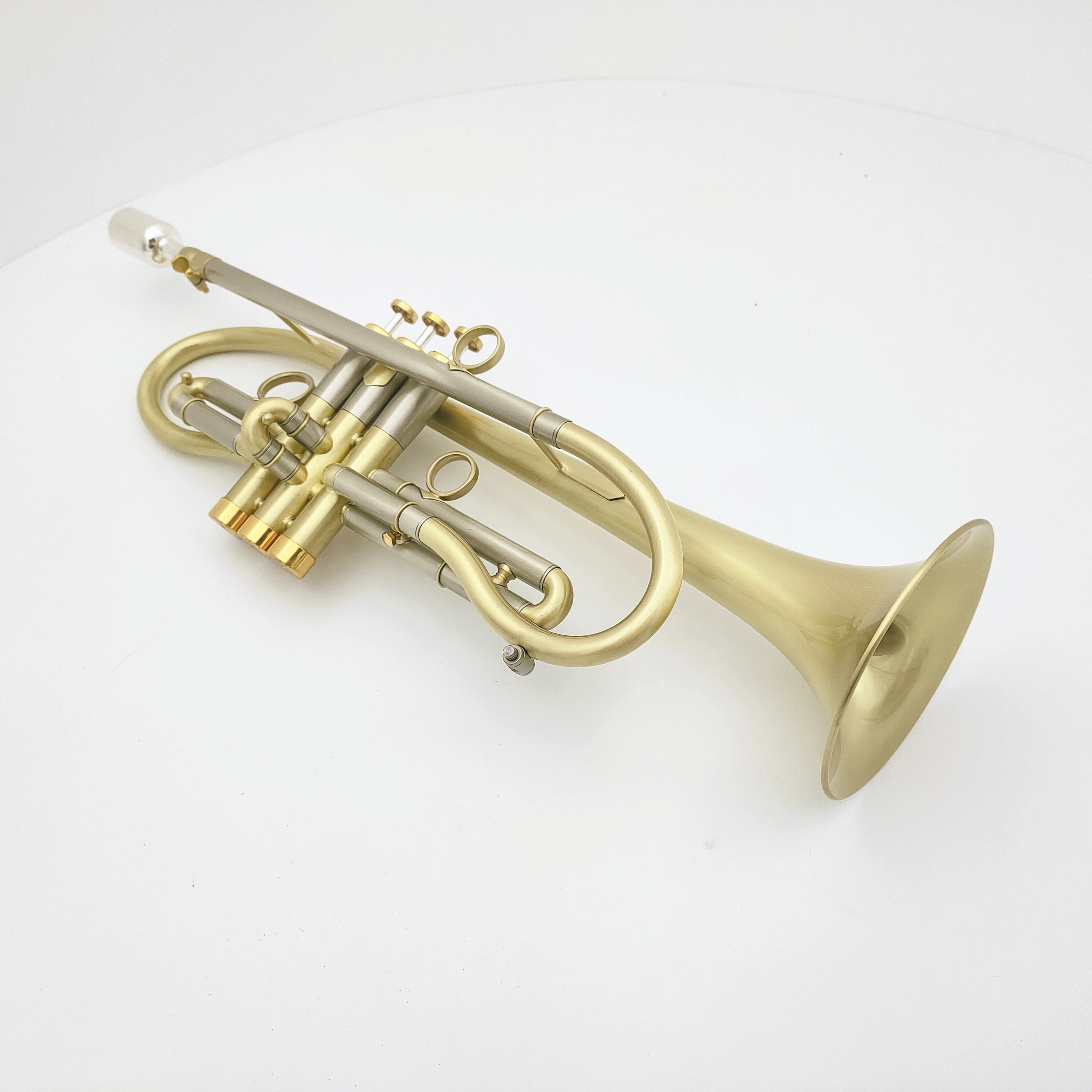 Advanced Professional MARGEWATE Trumpet Bb Tune Brass Gold Plated Surface Professional Music Instruments With Case