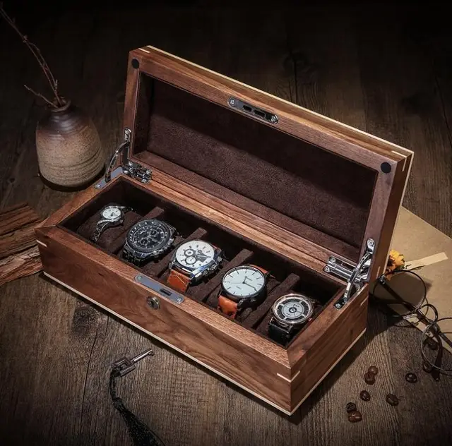 Boîte à montre en bois Clearance