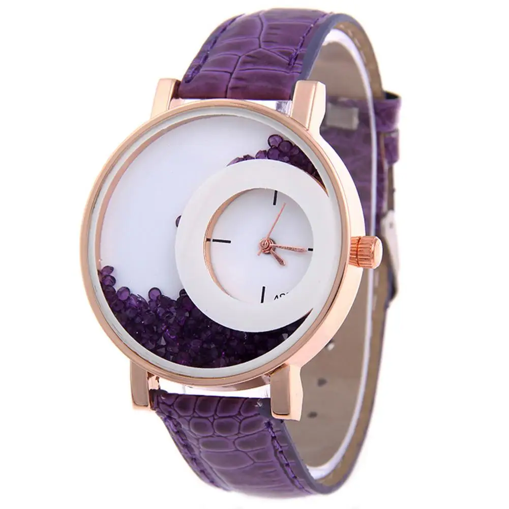 

Fashion Women Watches Unique Quicksand Rhinestone Designed Round Dial Adjustable Faux Leather Strap Analog Quartz Ladies Watches