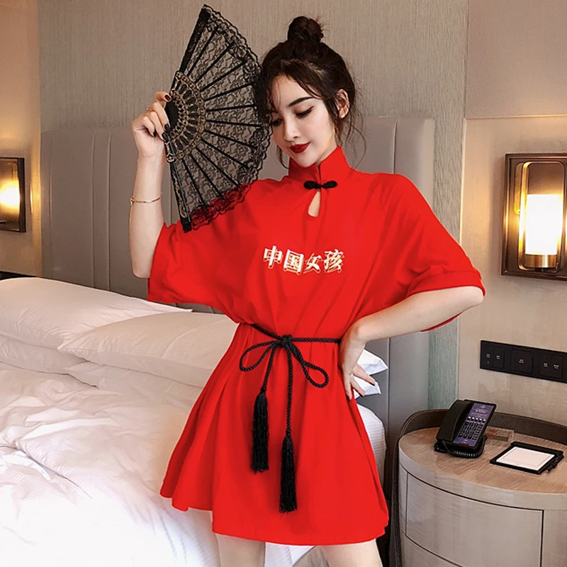 

2020 chinese dress vintage women sexy formal cheongsam mandarin collar hollow out qipao "Chinese girl" printed lace up qi pao