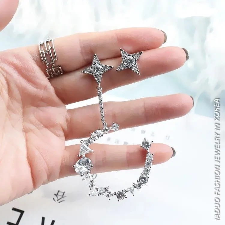 

Tassel Long Earrings 925 Sterling Silver Temperament Earrings Exaggerated and Slender Moon & Stars Unique Silver Noble Jewelry