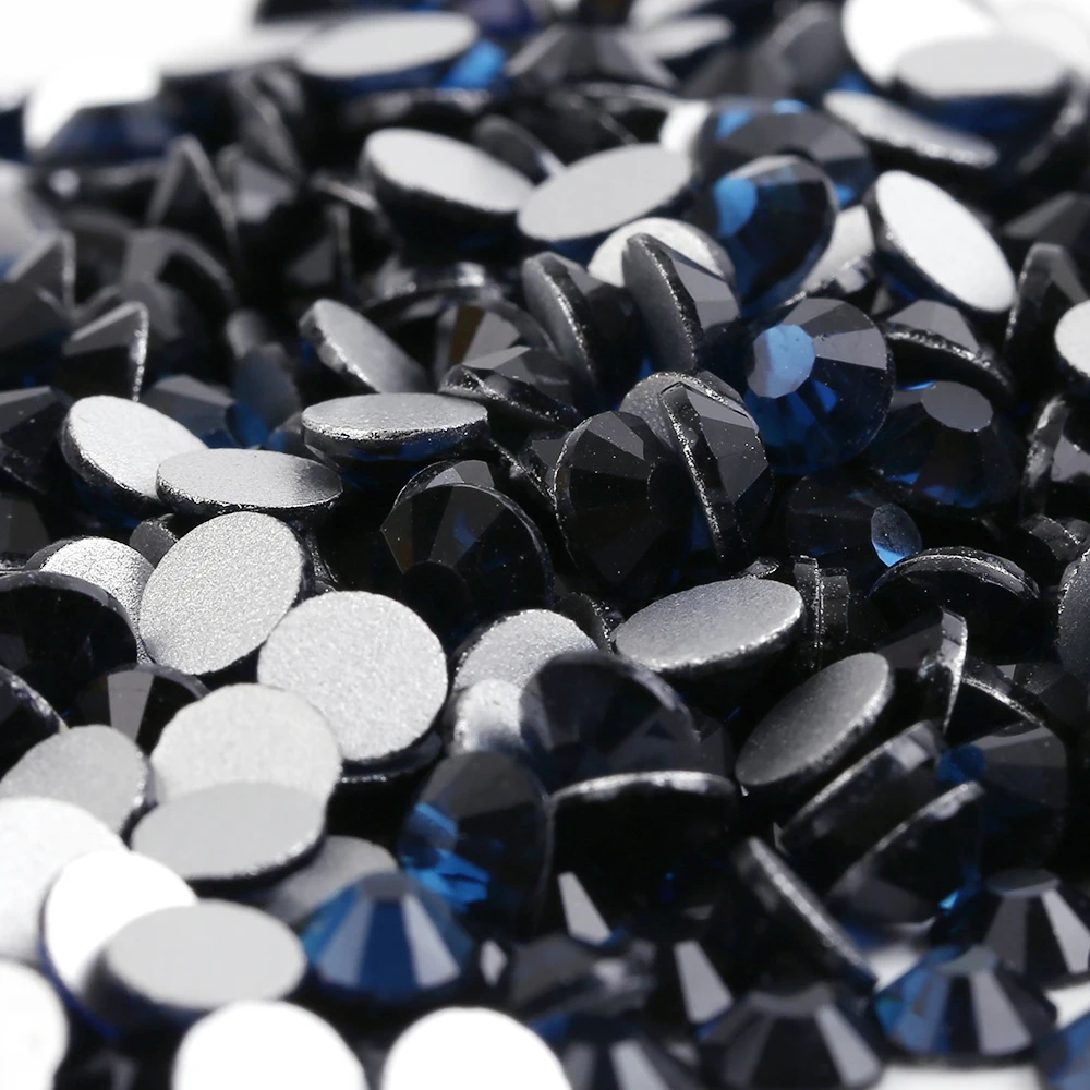 

Montana 3D Nail Art Rhinestones Decorations ss3 ss4 ss5 ss6 ss8 ss10 ss12 ss16 ss20 ss30 ss34 Crystal Non HotFix Rhinestones