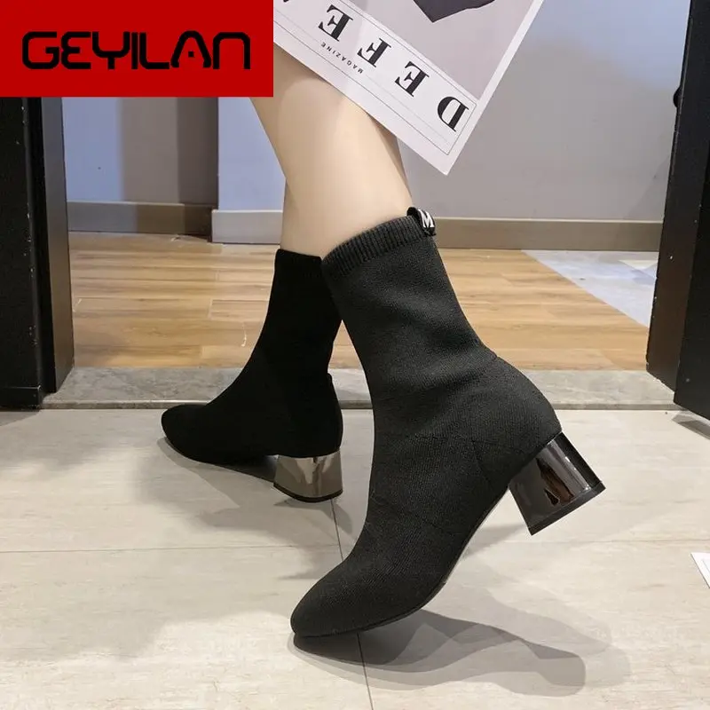 

2019 Autumn Winter Thick with Fashion Boots Female New Wild Pointed Women's Boots Warm Women's Shoes Mujer Zapatos De Mujer