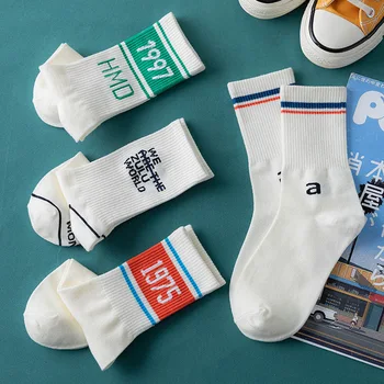 

Spring Arrival Socks Men And Women Stocks Couples Tide Socks New Letters Stocks Happy Cotton Mid Socks Hip Hop Street Sports