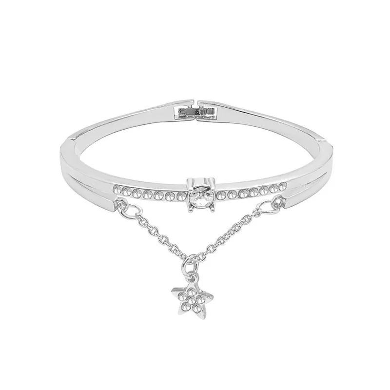 14138267498_1556603310