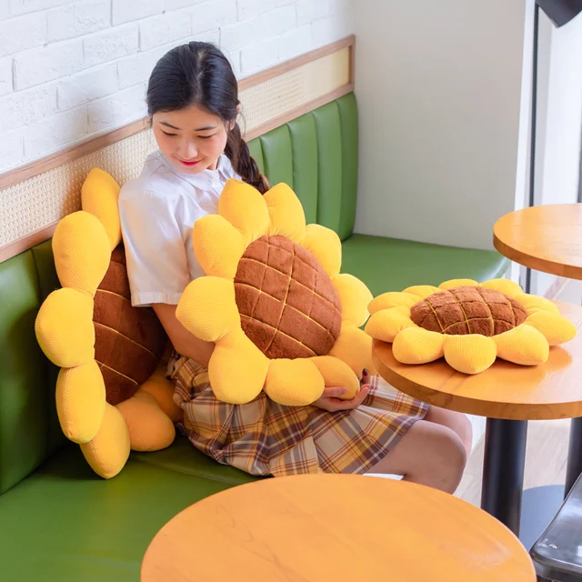 Stuffed  Sunflower Chair Cushion Soft Car Head Pillow Fower Shape Seat Cushion Girly Room Sofa Decor Gift For Girl Birthday 3