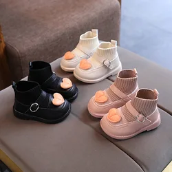 Chaussures d'hiver pour enfants en forme de cœur, bottes tricotées décontractées, chaussettes pour petites filles de 1 à 3 ans, 2021, E09253 