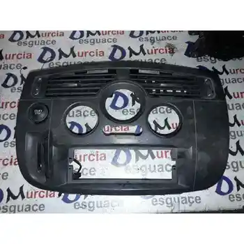 

8200125077 GRID AERATOR RENAULT SCENIC II