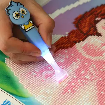 

5D DIY Diamond Embroidery Tool Point Drill Pen With Light Square Diamond Painting Mosaic Cross Stitch Craft Tool Kids Gift