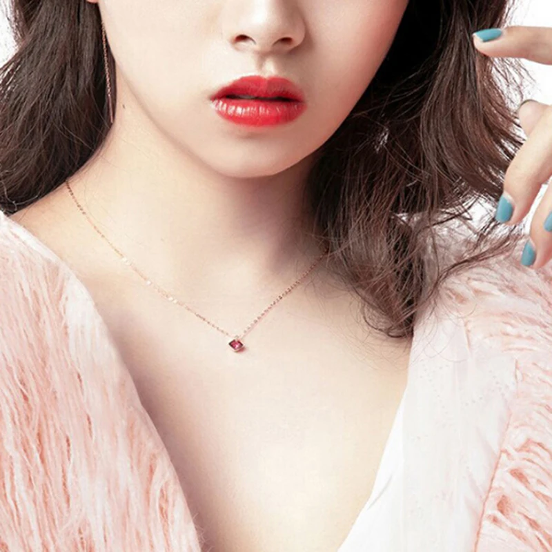 Sweet Charming Lipstick Kiss Pendant Necklaces Long Neck Rose Gold Crystal Lip Lipstick Choker Necklace Jewelry For Women