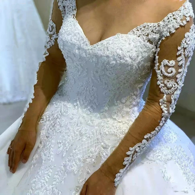 White V Neck Lace Applique Wedding Dresses 2021Full Sleeves Lace