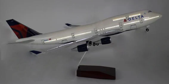 1:150 масштаб 47 см модель самолета Deta самолет B747 Модель со светом и колесом литой под давлением пластиковый полимерный самолет для коллекции подарок - Цвет: with light