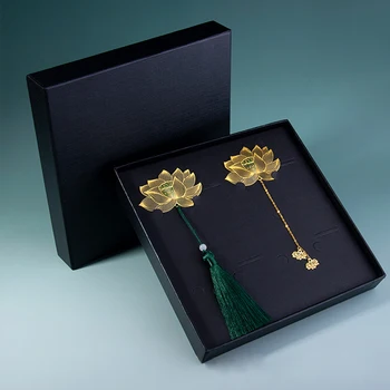 

Vintage Chinese Style Gold Metal Hollow Lotus Tassel Bookmark Stationery Book Folder Office School Exquisite School Supplies
