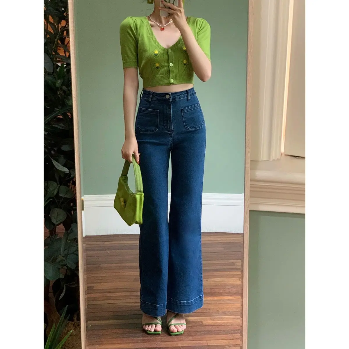 Vintage High Waist Wide Leg Micro Flare Jeans For Women Chic Streetwear Loose Denim Pants Ladies Elegant Long Jeans Trousers