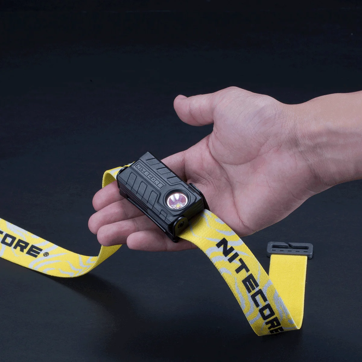 NITECORE NU20 Lightweight Headlight XP-G2 S3 LED max 360 lumens beam throw 80 meter Rechargeable Small Headlamp built-in battery | Спорт и