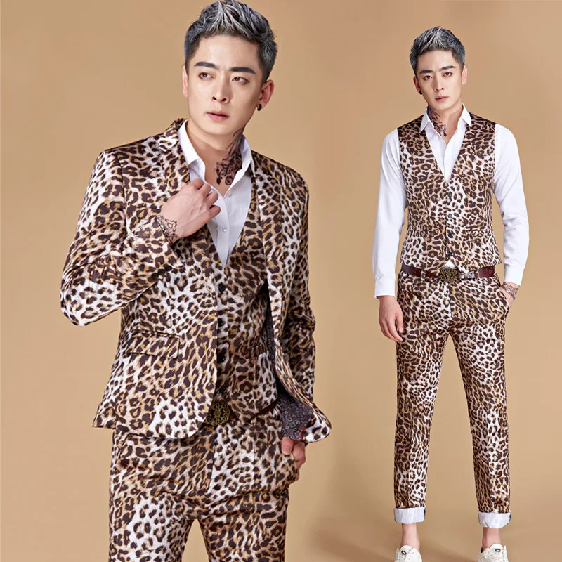 Europe and the United States new men's leopard suit suit fashion hip hop printing tide suit two-piece stage singer DJ suit