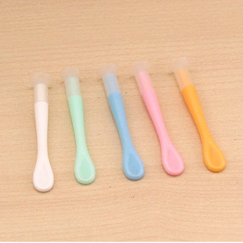 5pcs/Lot Multicolor Contact Lenses Small Suction Cups Stick Pocket Useful Remove Clamps for Travel contact lens tools
