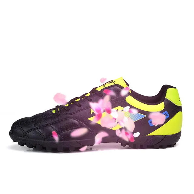 Cena 2019 buty piłkarskie buty piłkarskie dla dzieci piłka nożna knagi Turf buty skórzane trener piłki nożnej piłka nożna chłopców Sneaker murawa nie myli