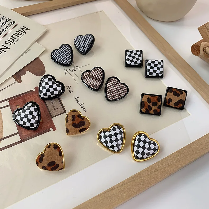 2021 New Korean Heart Square Lattice Leather Vintage Stud Earrings For