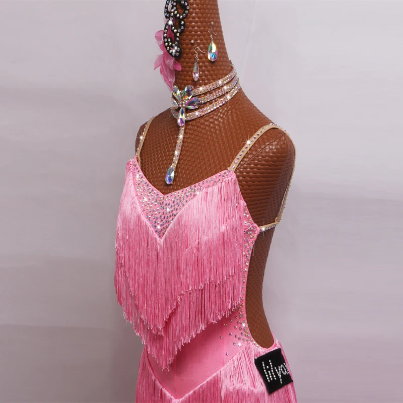 Женское платье для латиноамериканских танцев розового цвета с бахромой и