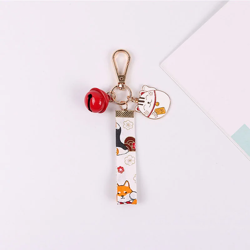 1 шт. Lucky Cat, золотой брелок с лентой, брелоки для женщин и мужчин, автомобильная сумка, подвеска, подвеска, брелок-колокольчик, новогодние брелоки, подарки - Цвет: Белый