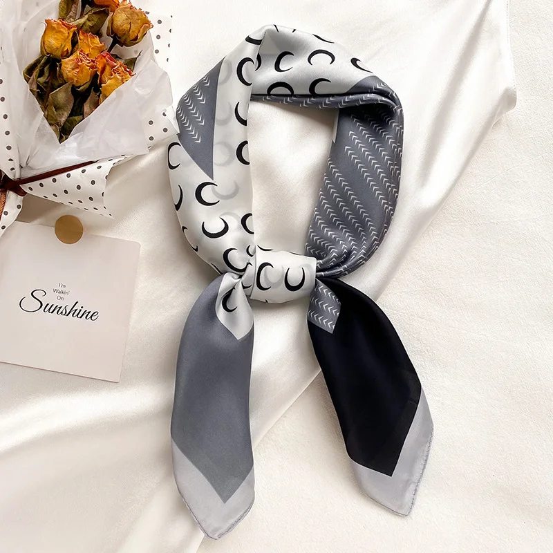 Autumn Female Luxury Shawls Fashion Letter Print Silk Scarves New Sunscreen Square Towel Popular 70X70CM Dustproof Kerchief