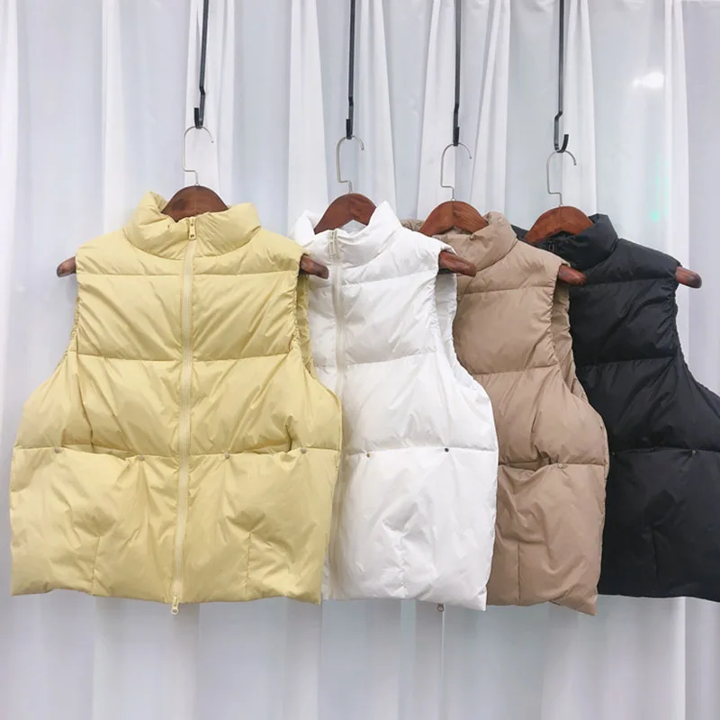 

2021 New Ultra Light Down Vest Women Short Vest Windproof Lightweight Warm Waistcoat Female Sleeveless White Duck Down Coat