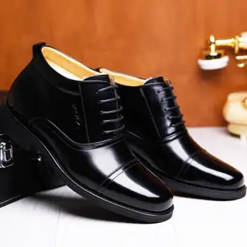 

Women Autumn 40 Yards Fashion Style PU Material Dress Shoes Lightweight Business Delicate Beautiful No.8102