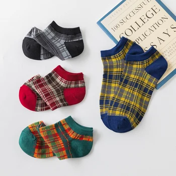 

Spring and summer 2020 new Japanese Cotton Plaid women's boat socks