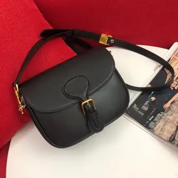 

Classic Box Flap Leather Tofu Bag With Lock leisure shoulder strap messenger bag 2020 Women's Adjustable Bag luxury design