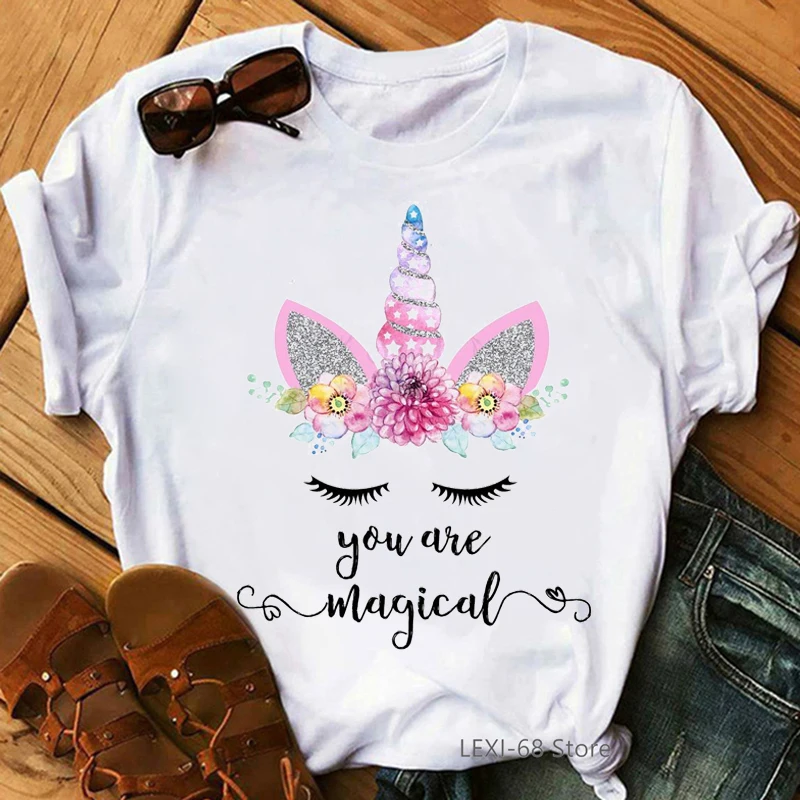 Camiseta con estampado de letras You Are Magic para mujer, playera con estampado de unicornio Kawaii para chica, ropa Harajuku con flores para mujer