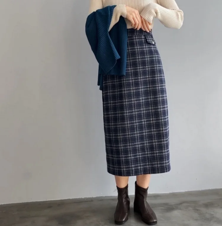 Mooirue Spring Woman Woolen Skirt Vintage Harajuku High Waist Lattice Long Woolen Loose Fit Female Saia