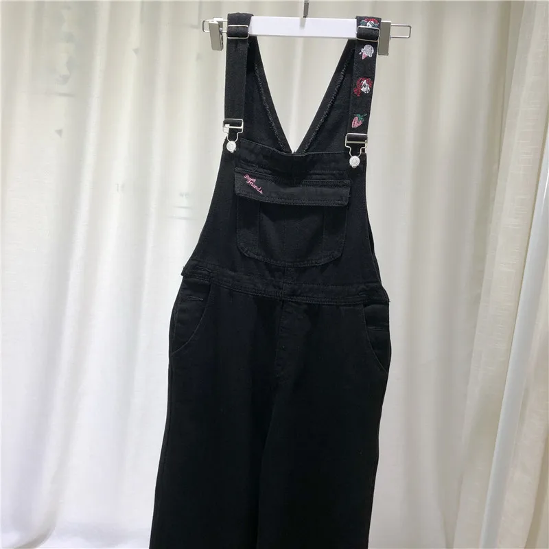 Harajuku/джинсы с вышивкой клубники; женские винтажные прямые брюки; свободные джинсовые комбинезоны с большими карманами; джинсовый комбинезон с героями мультфильмов