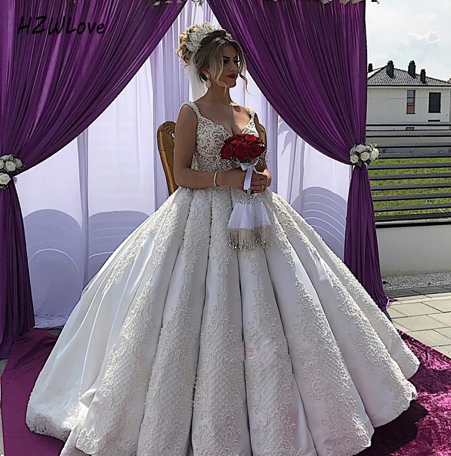 

Major Beading Pearls Ball Gown Wedding Dresses Satin Appliques Lace Vintage Bridal Dress Lace Up Plus Size vestido de noiva