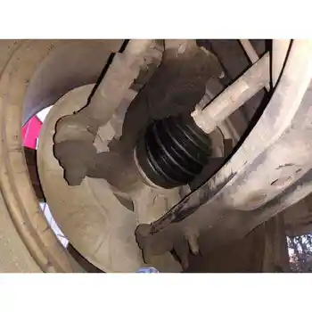 

STEERING KNUCKLE FRONT LEFT VOLKSWAGEN GOLF VI (5K1)