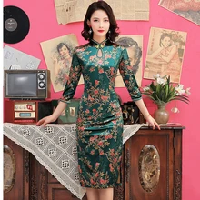 Зеленый воротник мандарина китайские женские Cheongsam с цветочным принтом велюровое вечернее платье 3/4 рукав длинный Qipao большой размер 3XL-6XL