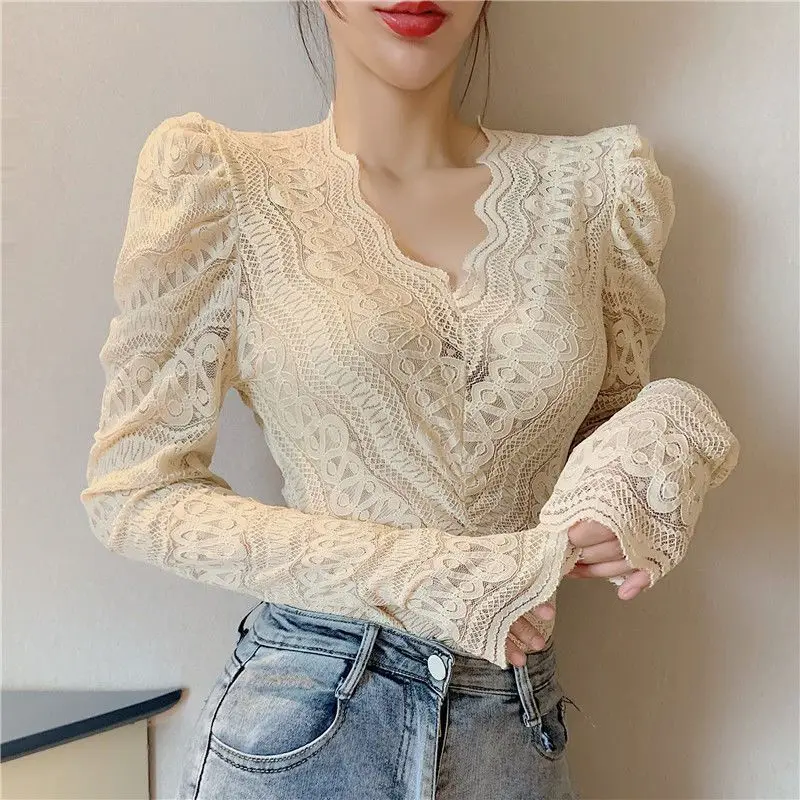 Women Lace Royal Court Palace Blouses Slim Bottoming Long Sleeve White Shirt Flower Hollow Shrug Blouse Plus Size Tuxedo Shirts