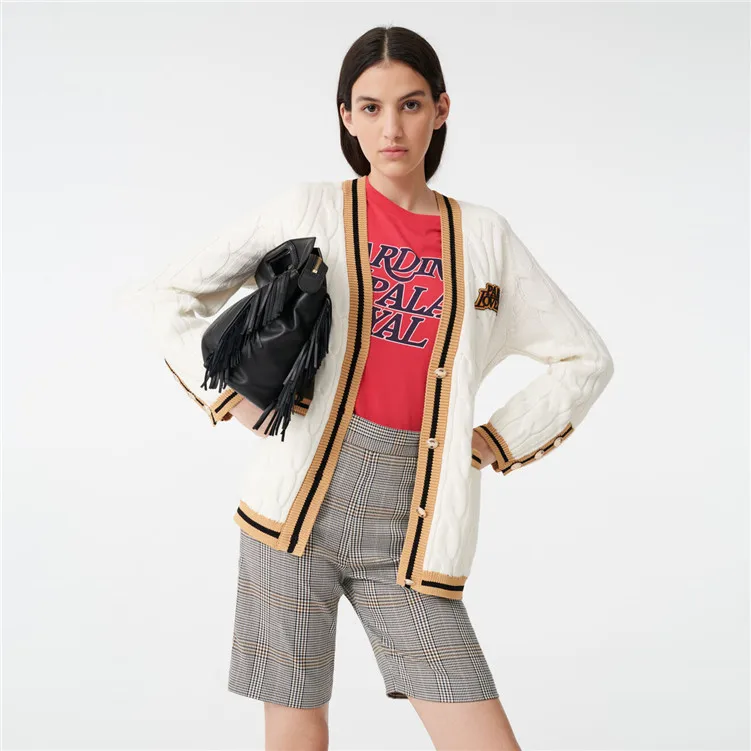 

2020 Early Spring New White Sweater College Style Sweater Coat Cardigan Sweater Women